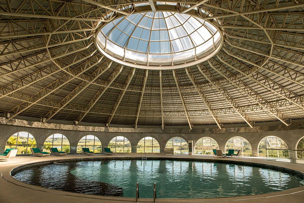 Piscina coberta aquecida