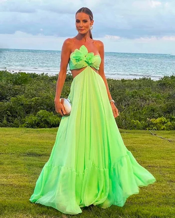 Referência de look para a cerimônia e festa